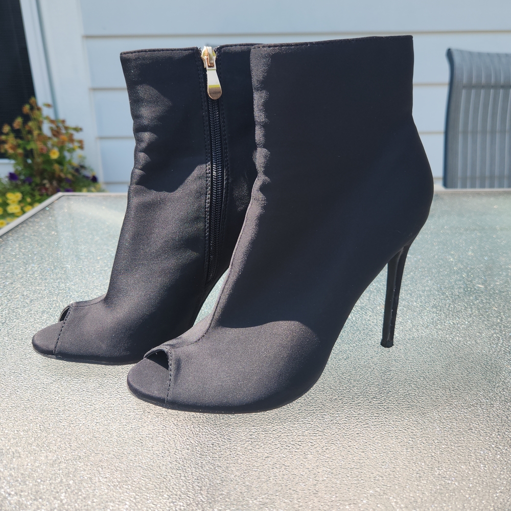 Black Heeled Boots with Peep-Toe and Stiletto Heel